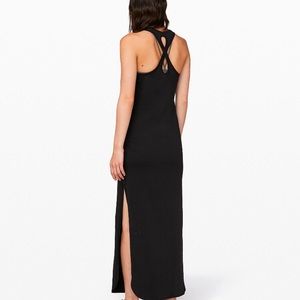 Lululemon Restore and Revitalized dress Sz 6
